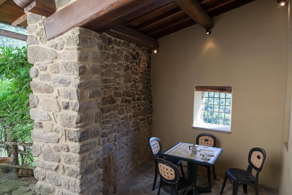 Il Borgo Dei Corsi - Charming Holiday Apartments Ortignano Raggiolo Italy