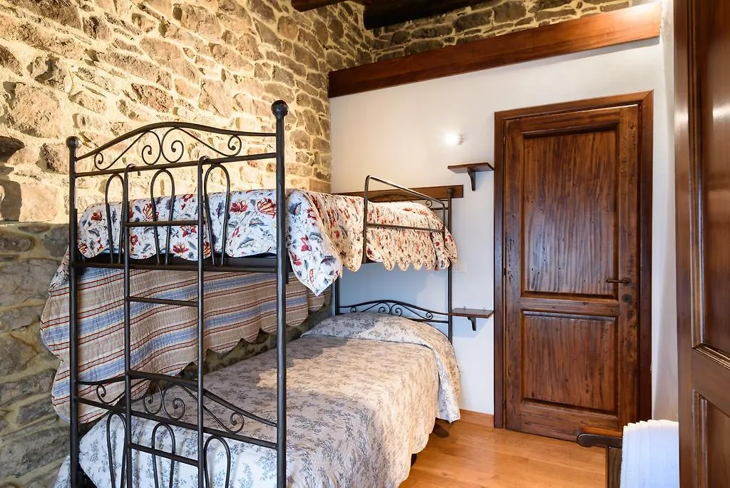 Country house Il Borgo Dei Corsi - Charming Holiday Apartments Ortignano Raggiolo Italy