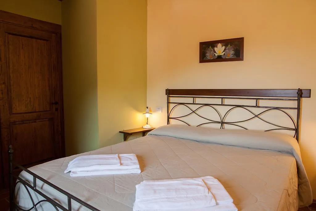 Il Borgo Dei Corsi - Charming Holiday Apartments Ortignano Raggiolo 0*,  イタリア